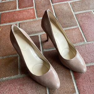 Calvin‎ Klein Nude Whinnie Pumps 9.5